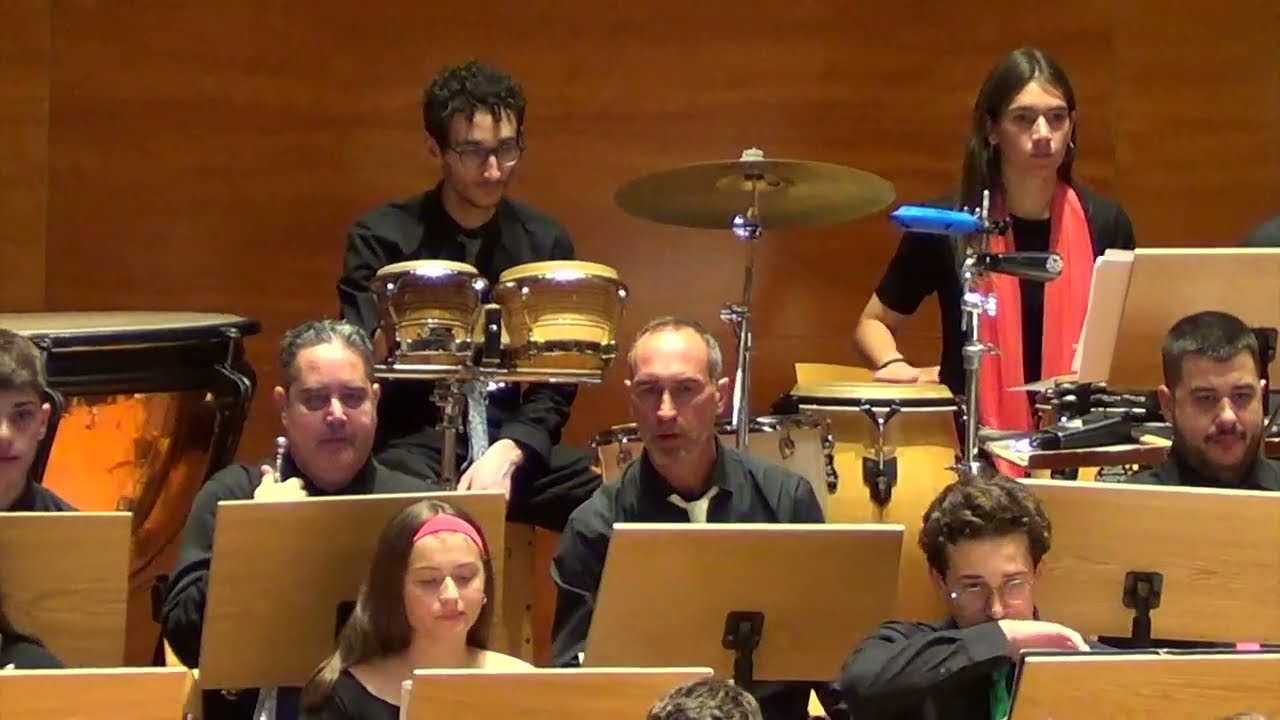 THE ULTIMATE BEE GEES (Barry Gibb-Maurice Gibb-Robin Gibb, arr. Lorenzo Bocci) - BSUM de Lleida
