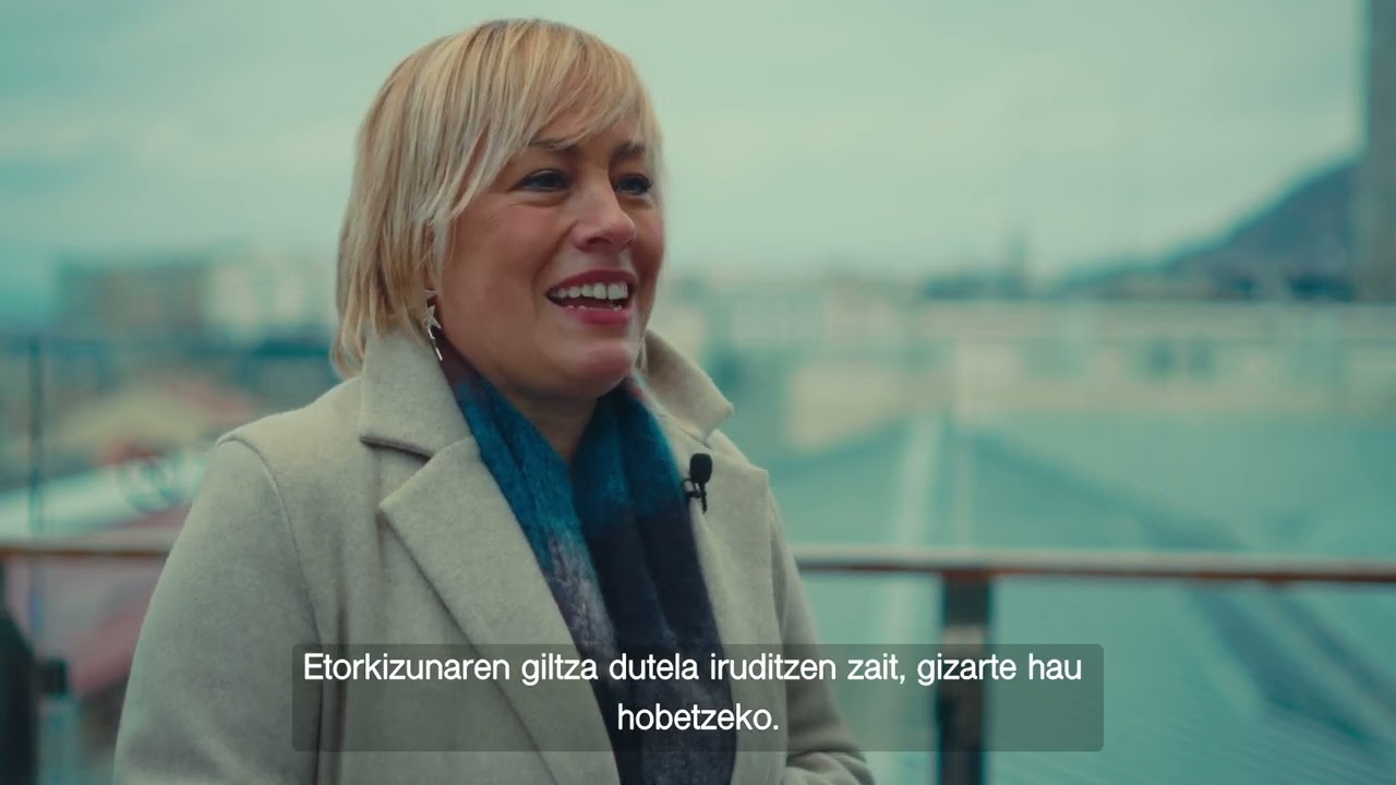 Emma Larreta | Hiritar Merezimenduaren Domina - Medalla al Mérito Ciudadano