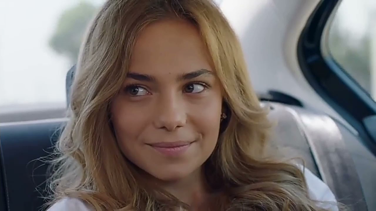 Ceren Karaçay klip | Prom Queen