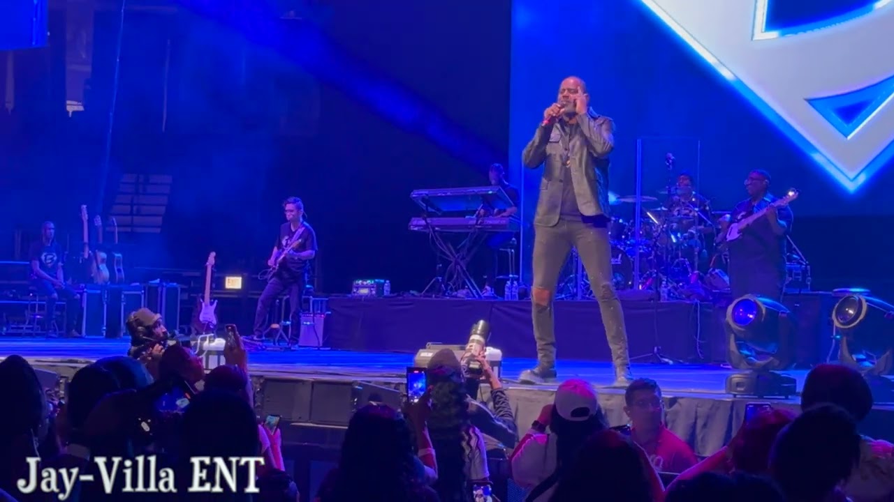 Brian McKnight Full Set in Chicago 4-14-23
