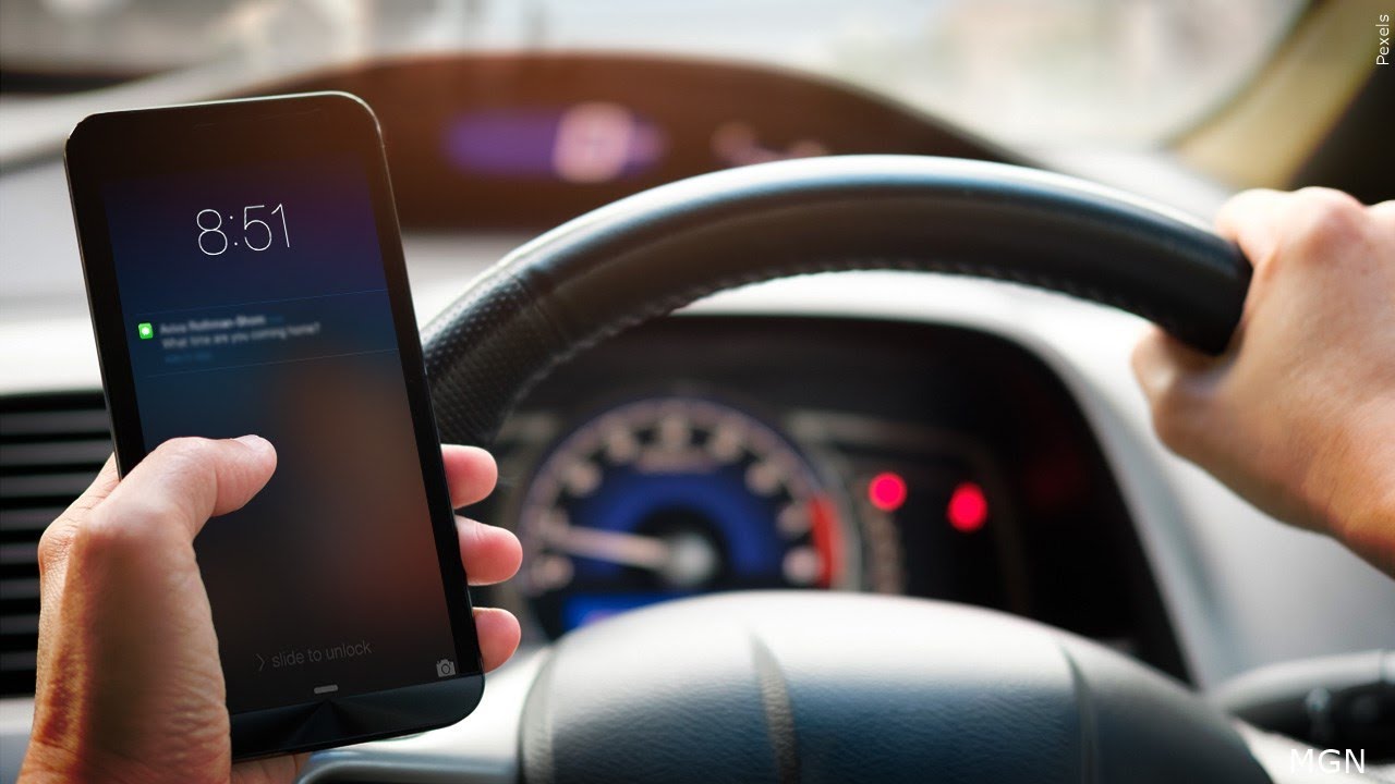 New traffic laws, including no holding cell phone while driving, take effect in Louisiana