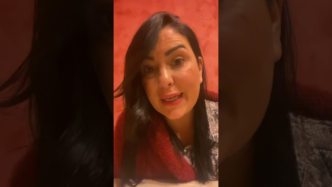 stefania lay chiarisce le parole di Nino D'Angelo sui neomelodici