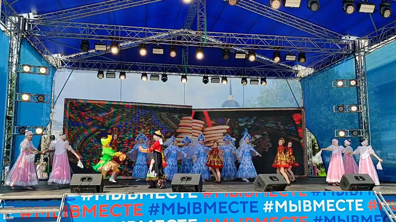 танец 