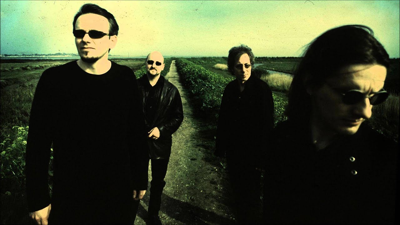 Porcupine Tree - Stranger By The Minute
