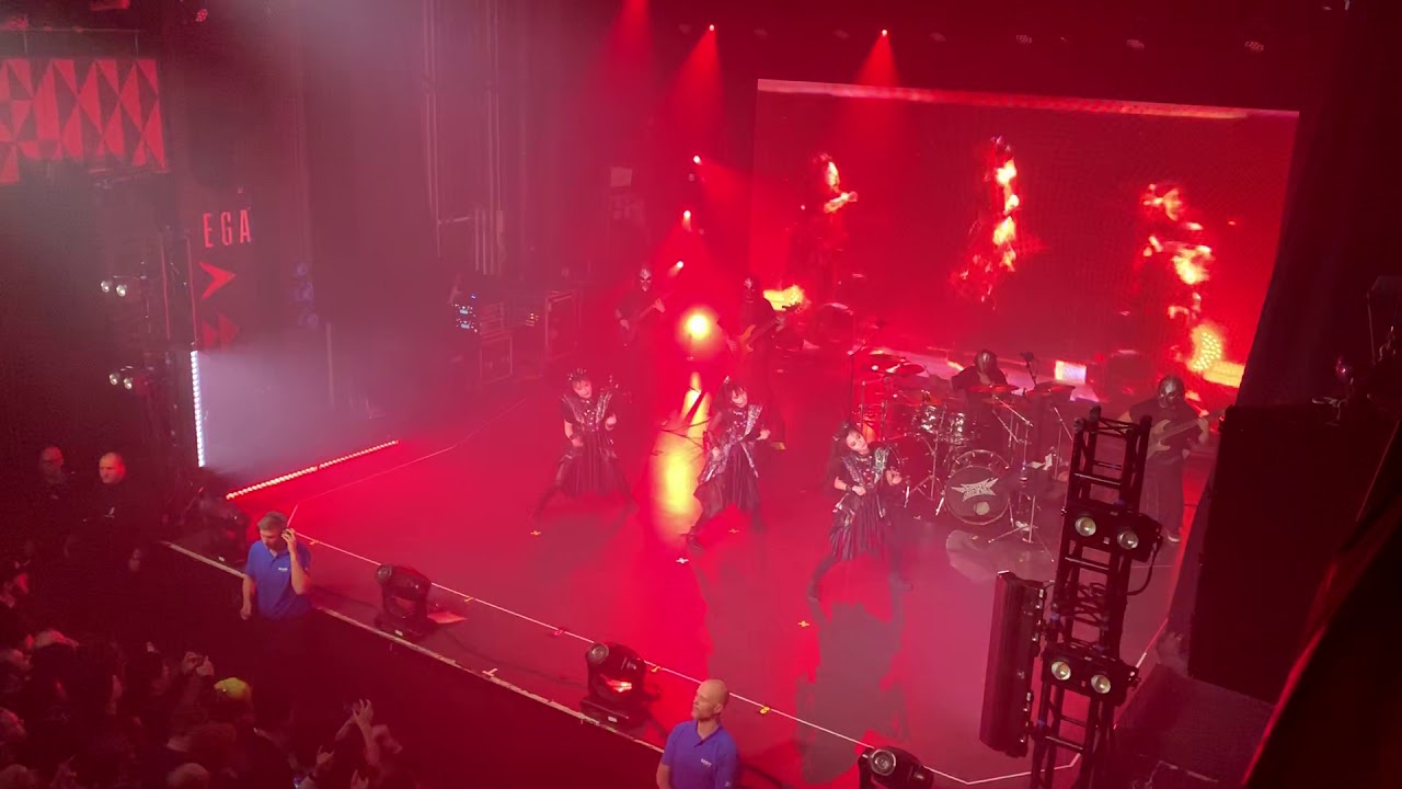 BABYMETAL - Karate @ Vega