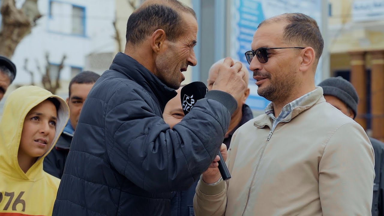 العدد الأول من حصة هدية ستارنت بساحة الشهداء وسط مدينة تيارت