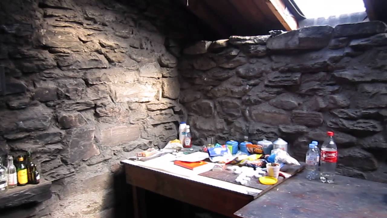 sourlies bothy 001