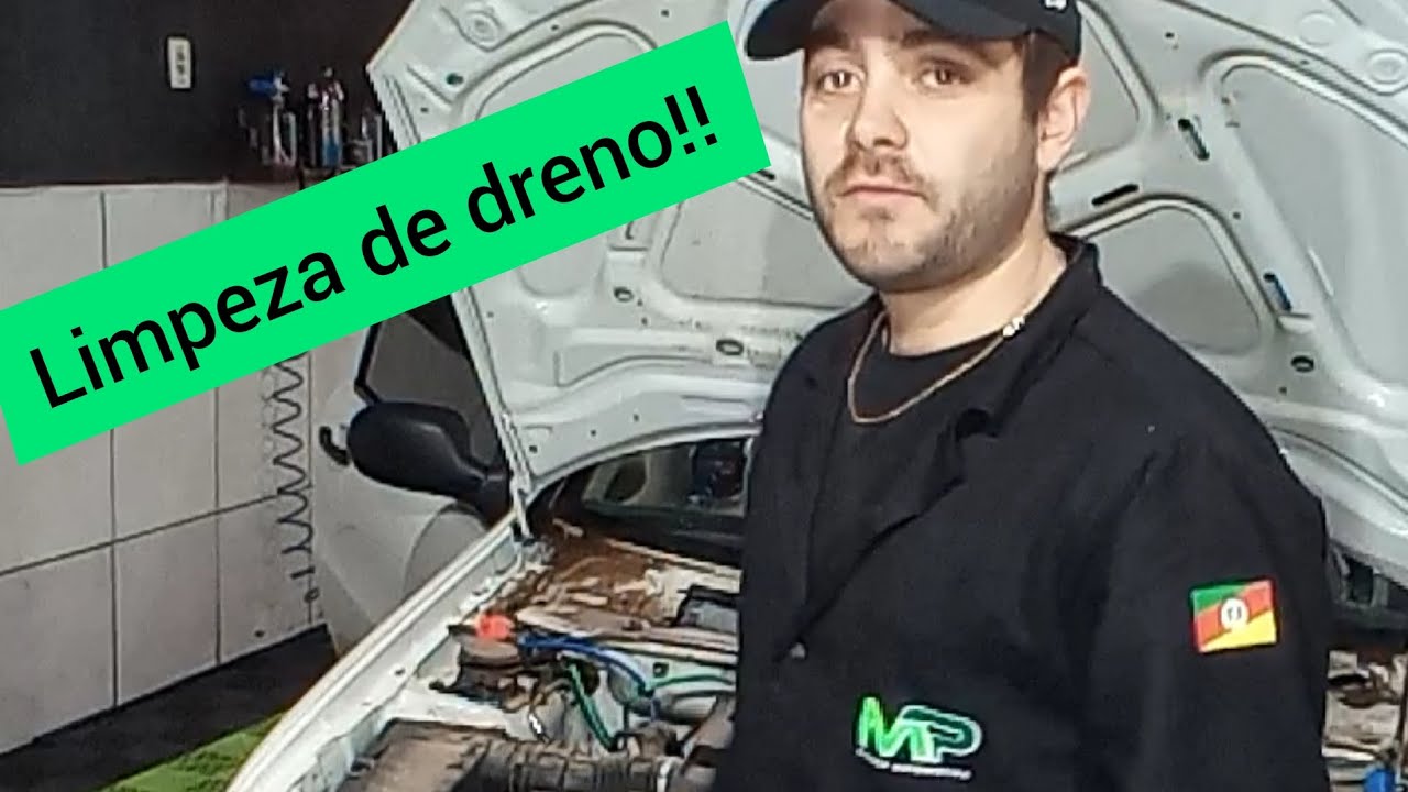 Limpeza de dreno da  Fiat Strada 2013 !!