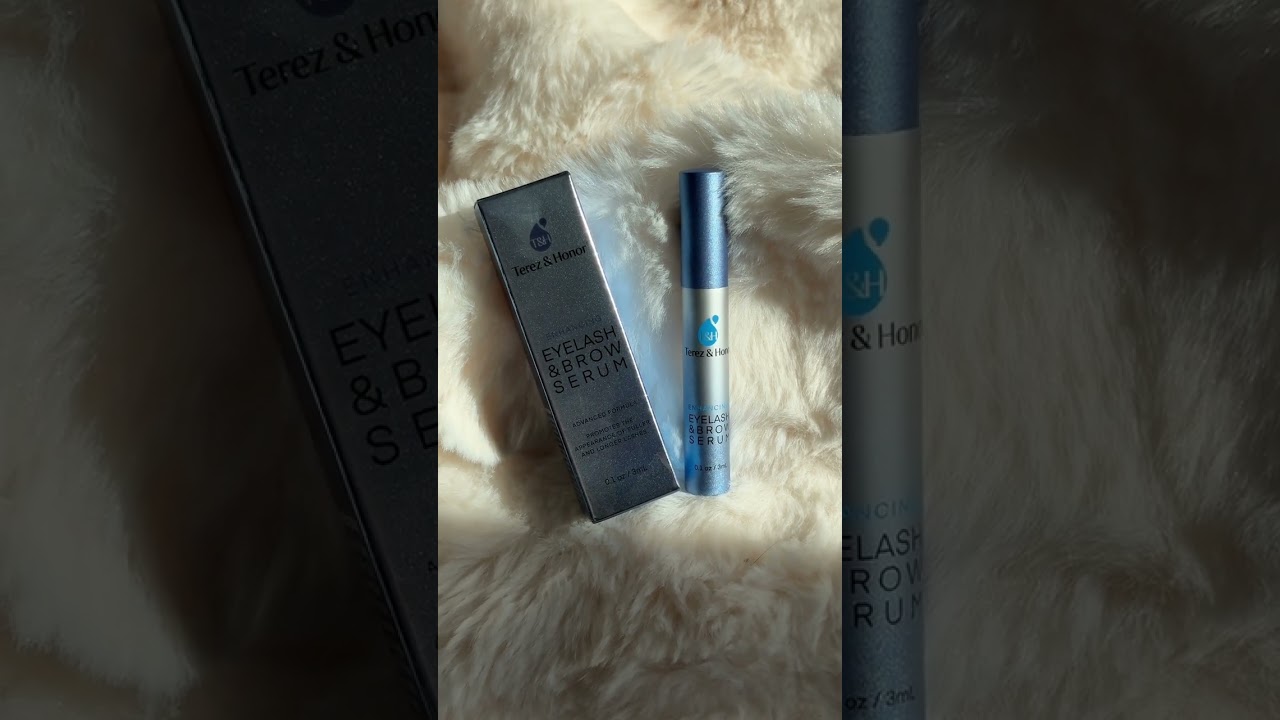 Discover the best lash growth serum of the season! 