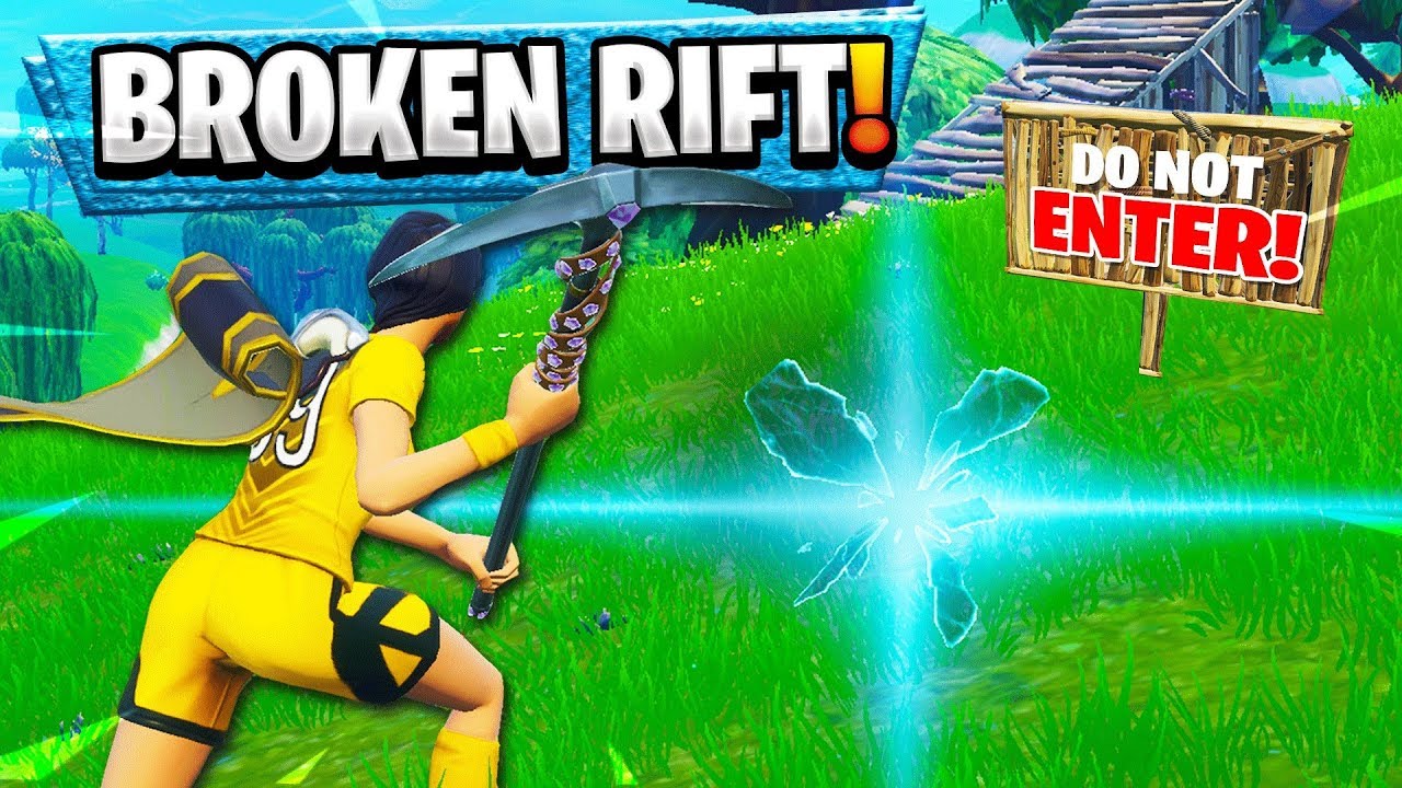 THE FUNNIEST RIFT FAIL EVER! (DO NOT ENTER!) | Fortnite Funny Moments 218