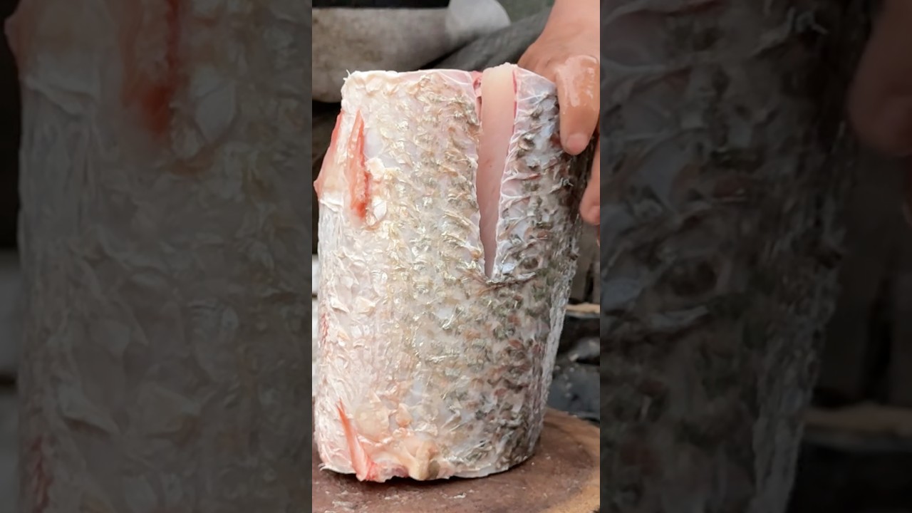 Amazing Super Fast Big Rohu Fish Cutting Skills In India Market Delhi #shortvideo #fish #rrrm