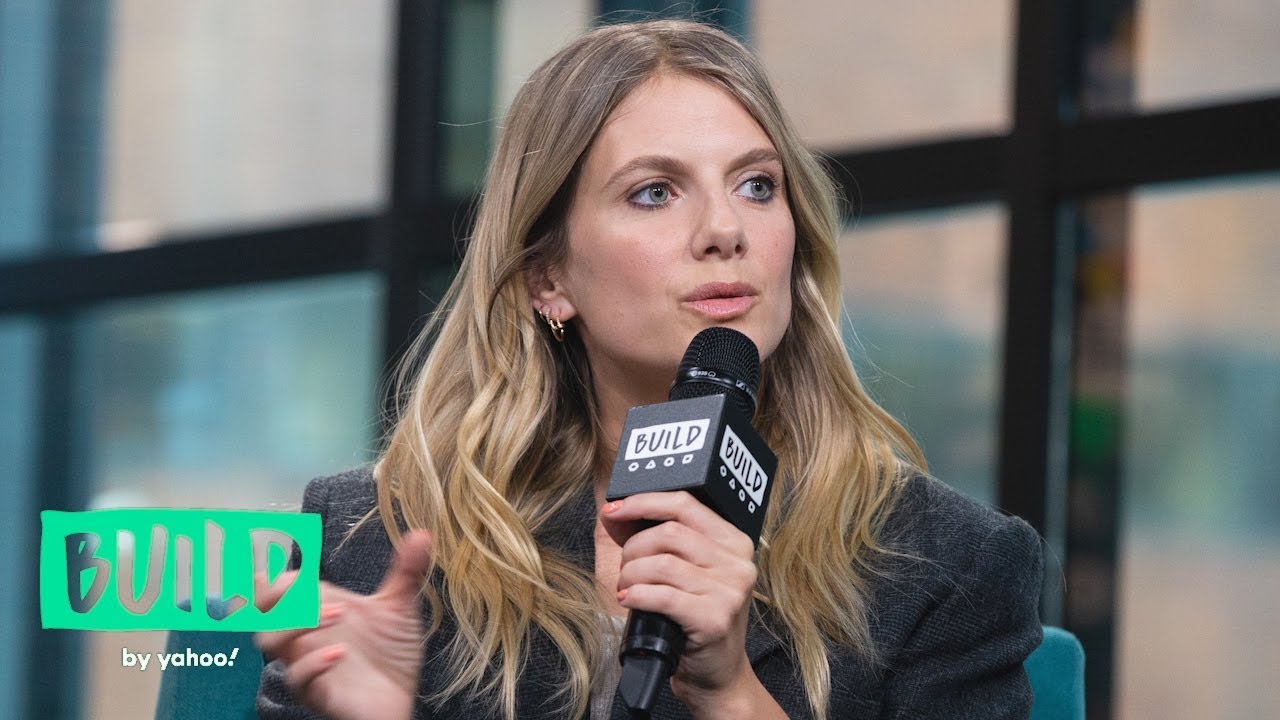 Michael Bay Taught Mélanie Laurent To Let Go While Filming 