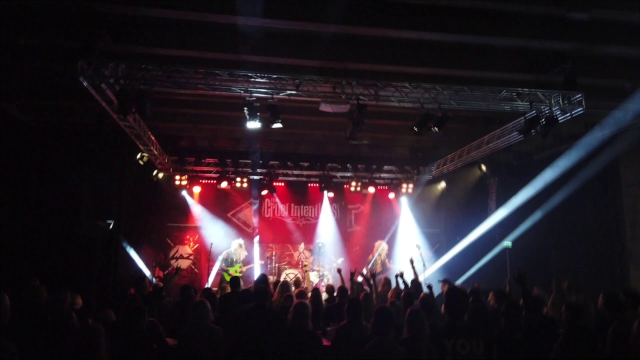 This is Lipz!