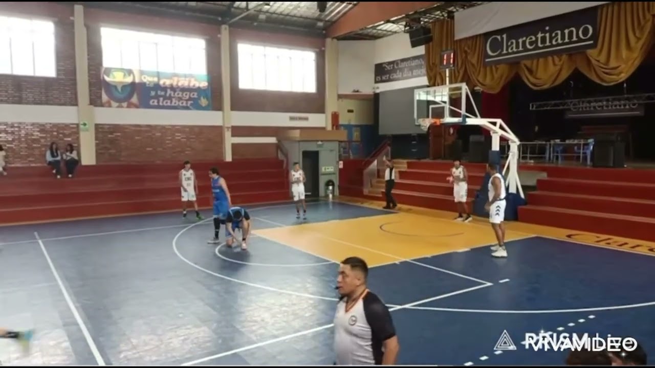Professional basketball player Lionel Perkins goes off for 35pts,2asts,1reb in 32 mins vs CBC 