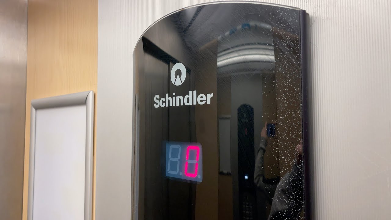 Very Lucky Find! Awesome Rare Schindler SMART-002 Lift @ Leicester Forest East M1 Services (S-bound)