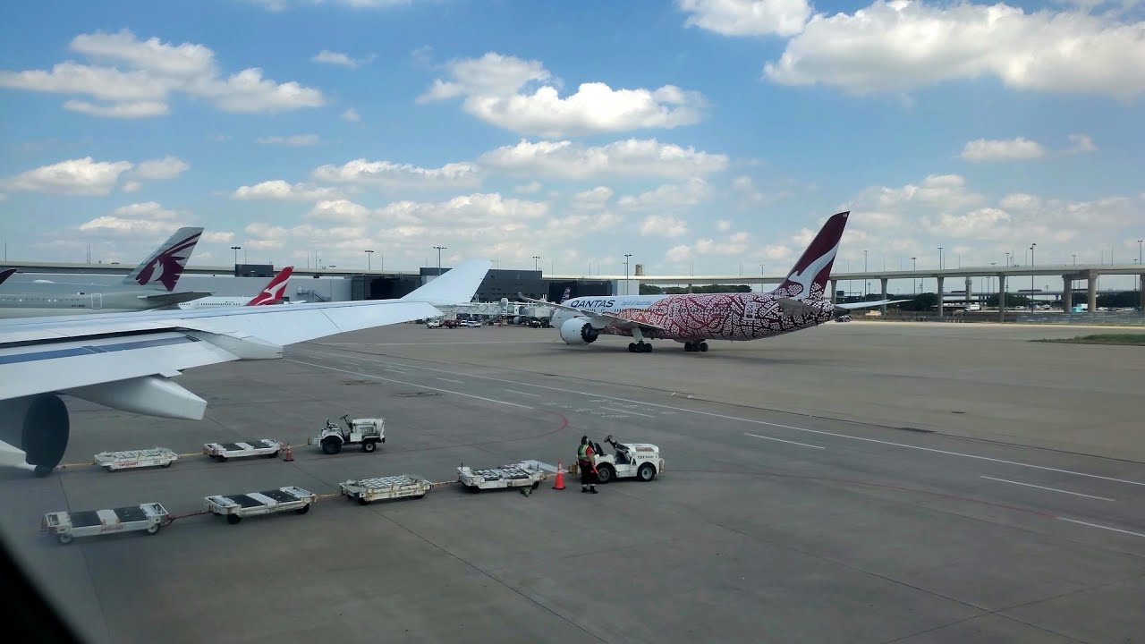 Takeoff from Dallas Fort-Worth Int'l Airport | a340-300