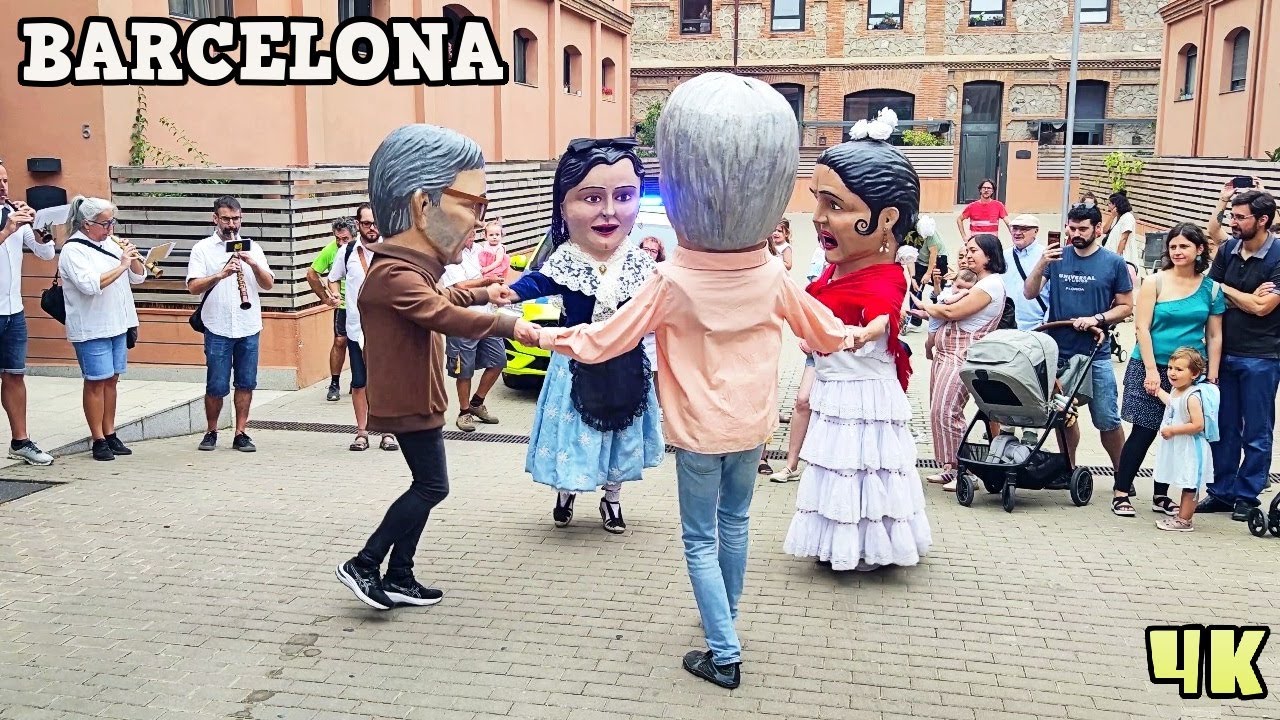 Festa Major Vila Olimpica - Cercavila amb els Capgrossos i els Gegants del Poblenou - Barcelona 2024