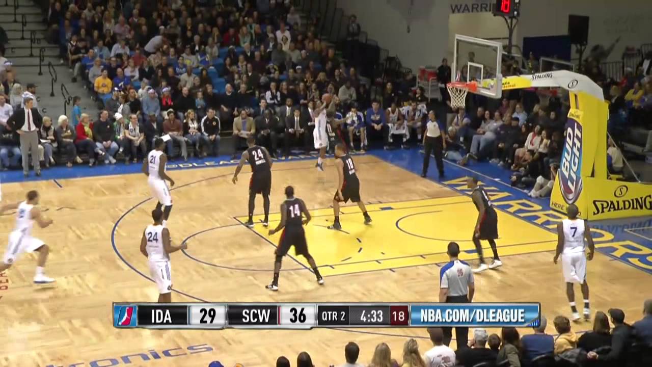Kiwi Gardner electrifies again: 18 points in 27mins off Santa Cruz bench