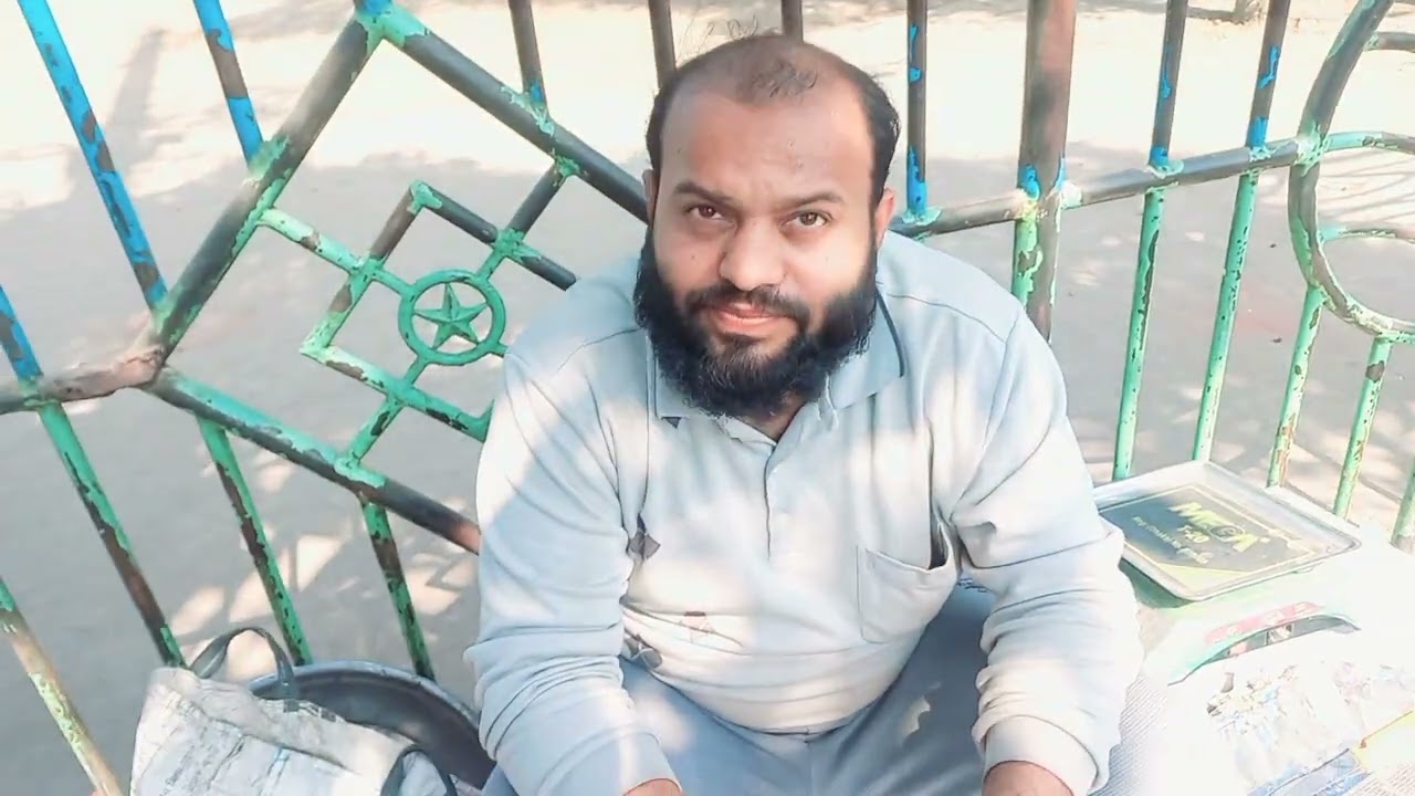 পবিত্র রমজানের আগেই খেজুর ও বিদেশী ফলের  বাজার বৃদ্ধি..