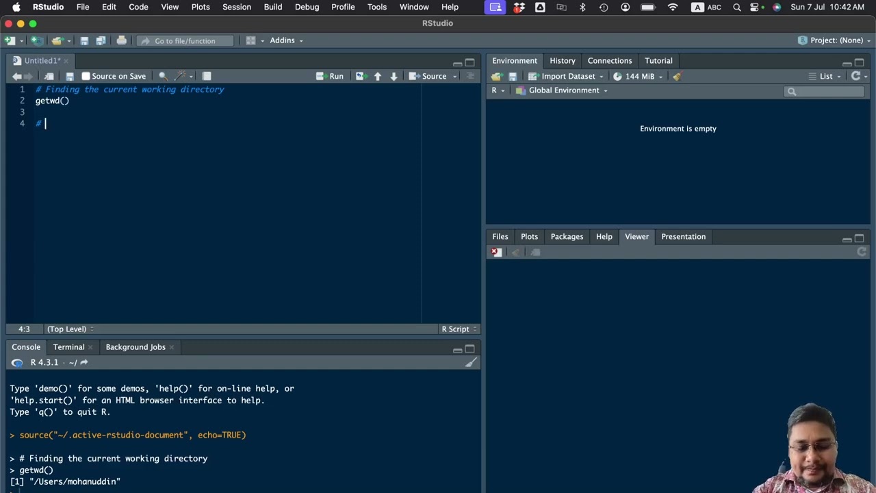 Set and get working directory in R within R studio getwd and setwd functions