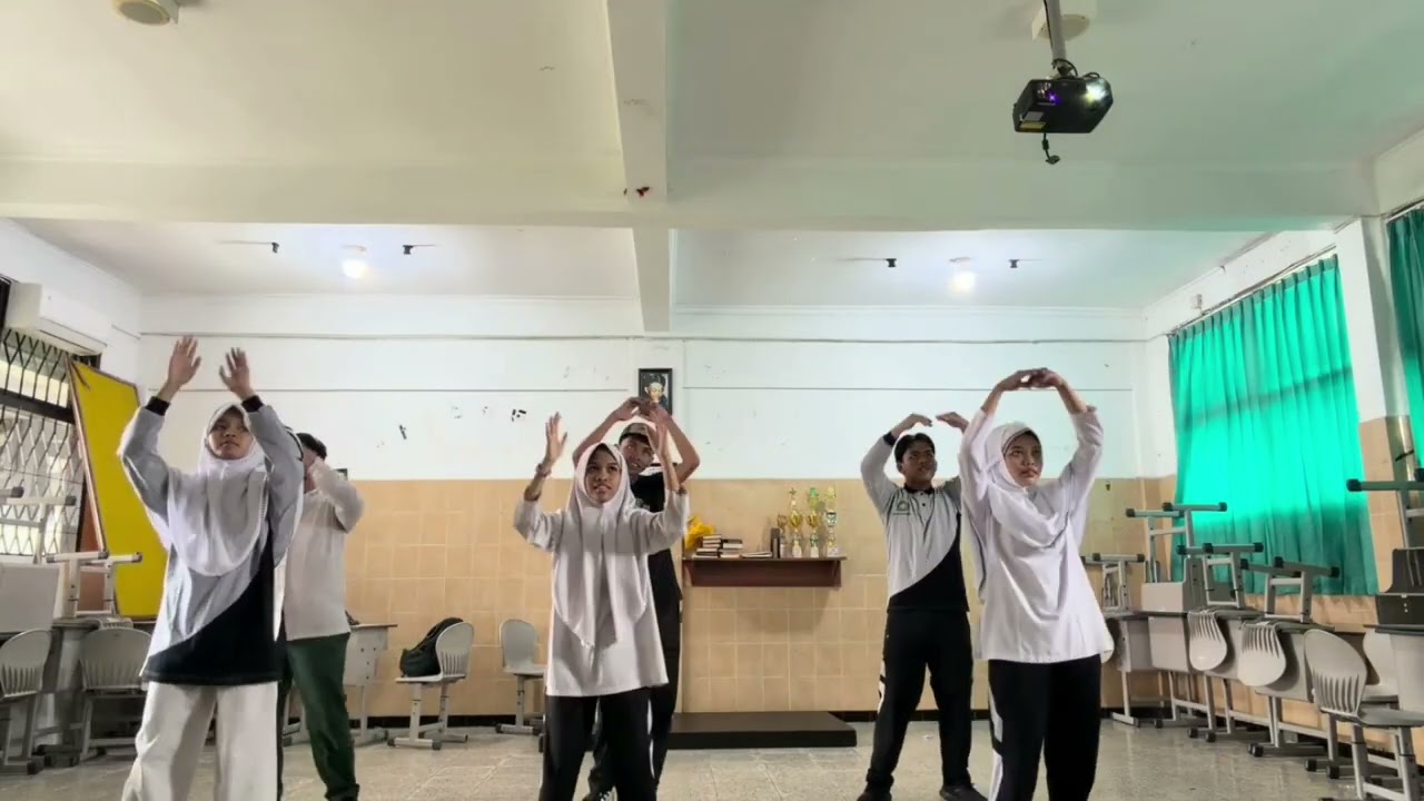 Senam Irama Kelompok 4 durasi 15 menit