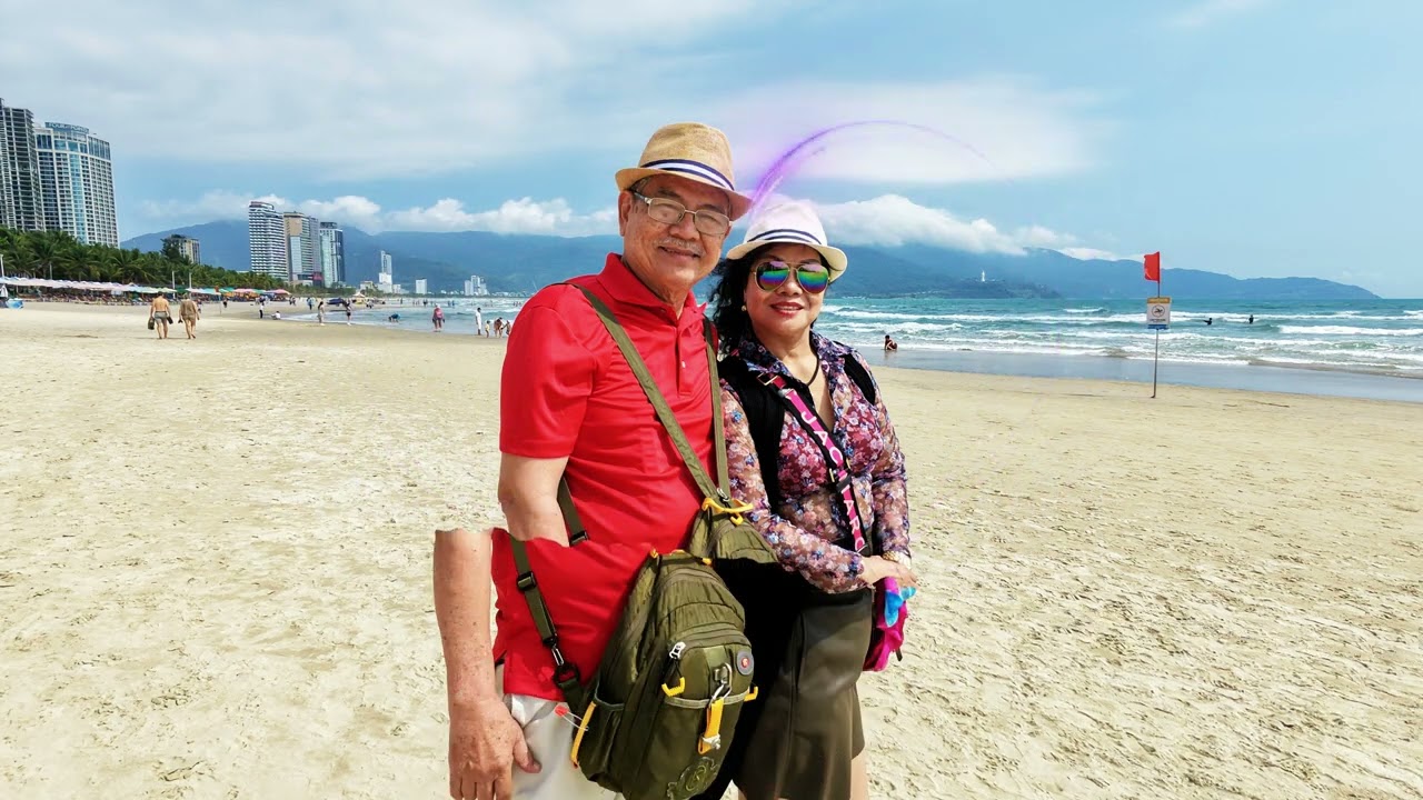 BÃI BIỂN MỸ KHÊ ĐẸP THẬT