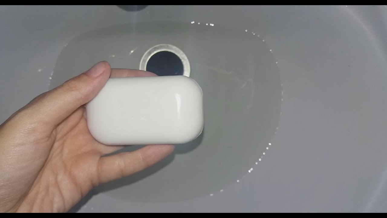 asmr soap gohnson before remnant.асмр мыление мыло gohnson до обмылка, с губкой в пене