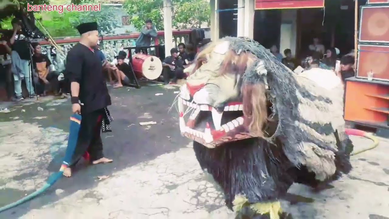 SINGO BARONG BERJOGET !! KESENIAN BANTENGAN LUNO JOYO