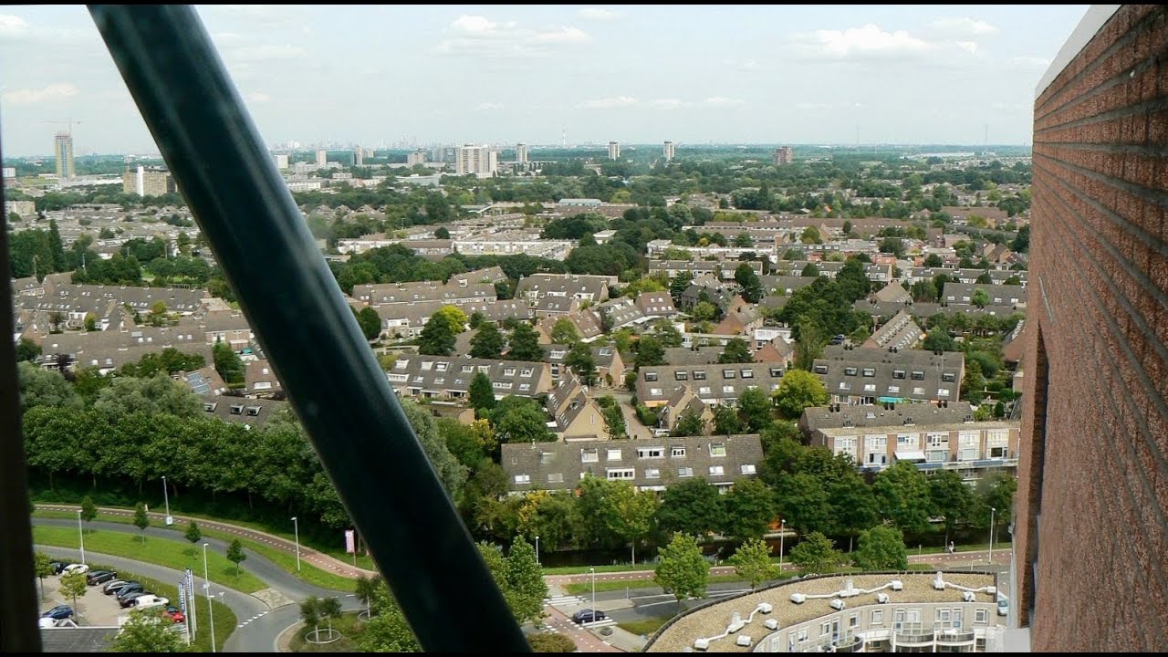 Spijkenisse - Stad a/d Oude Maas (12) Voordes - Donken & Akkers / 2012