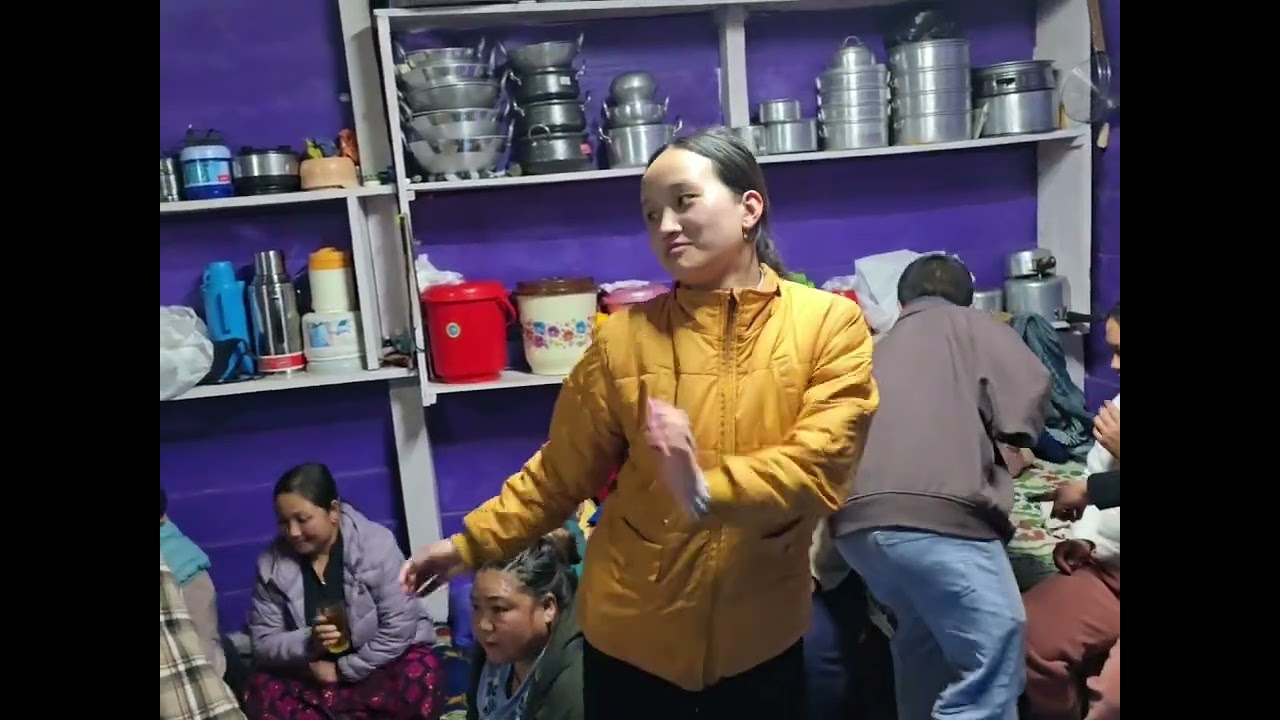 A wonderful Performance by Bhutanese #song atun komche