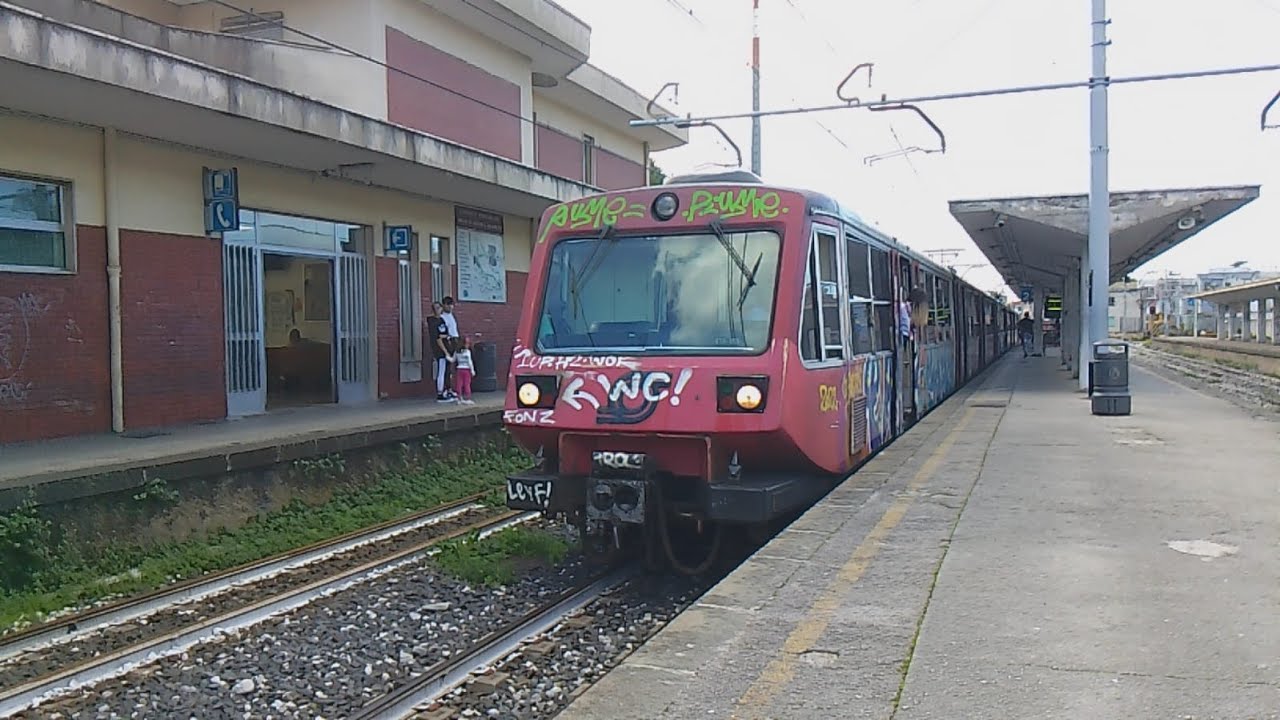 CIRCUMVESUVIANA:STAZIONE DI NOLA PT.2