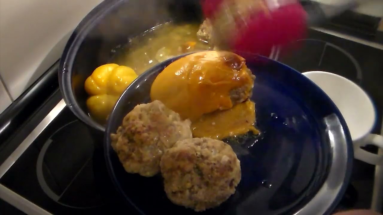 Roman der Handwerker Episode 211 Gefüllte Paprika mit Hack und Sauce