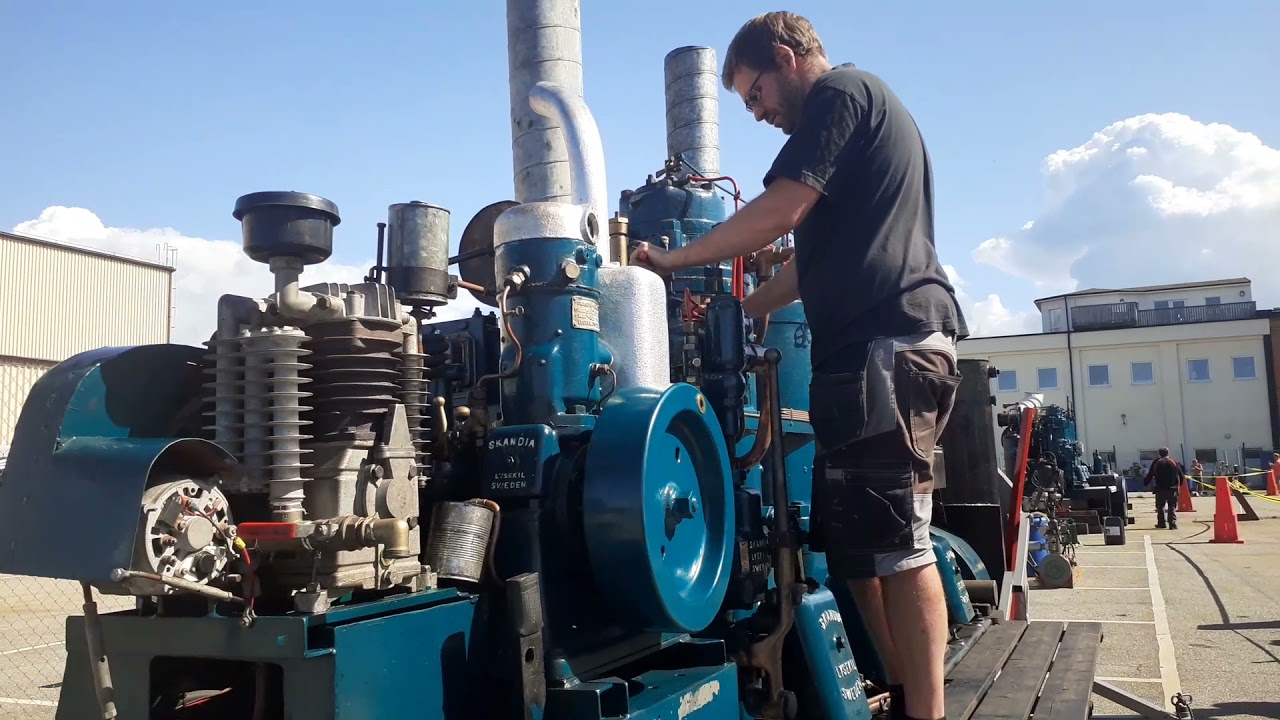 Tändkulemotors dag 21 augusti 2021 del 1 Lysekil. Skandiamotor fyrcylindrig på 4×75 hk. 300 hk.