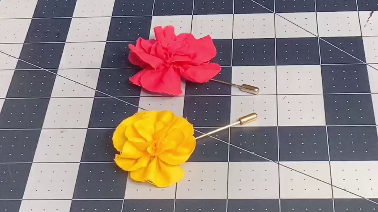 Updated Flower Lapel Pin Tutorial with Amber Sewz
