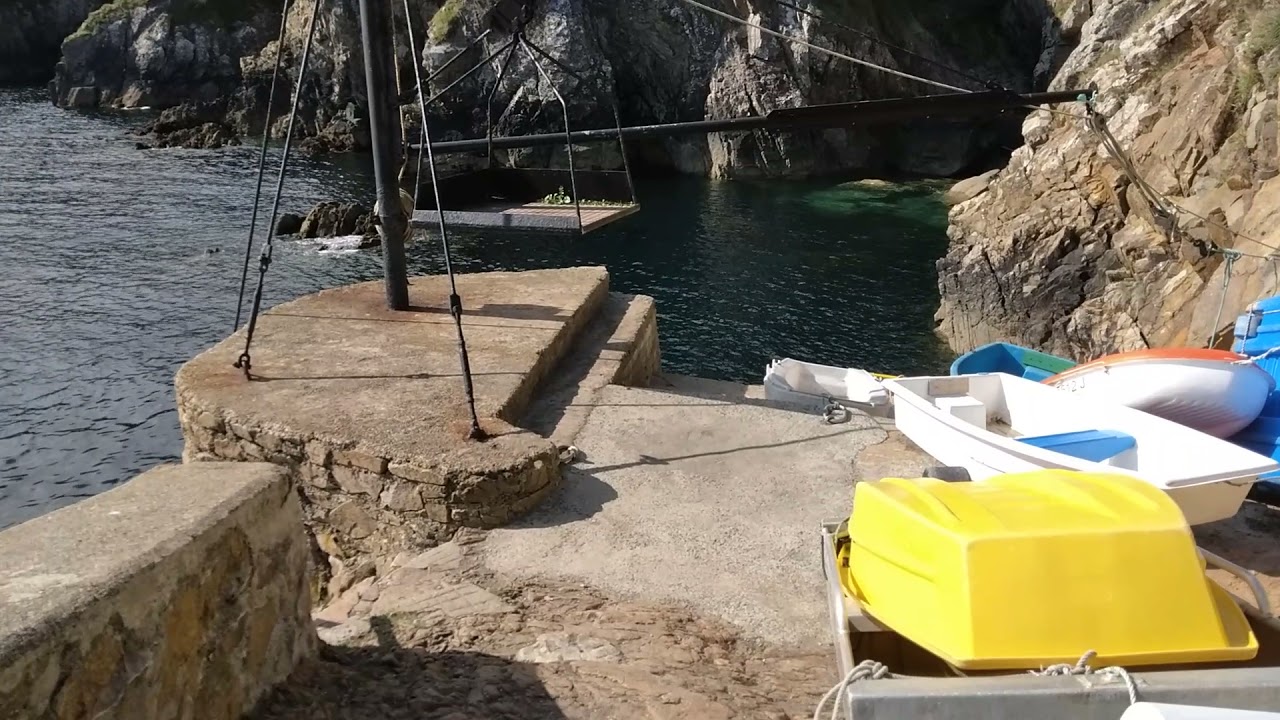 17 Août 2021 Port Des Pêcheurs À La Pointe De Brézellec À Cléden Cap Sizun