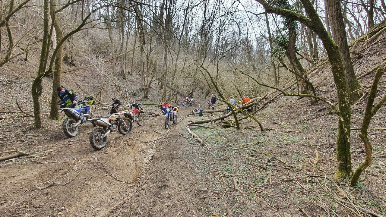 Enduroz&aacute;s 2022. 03.06.