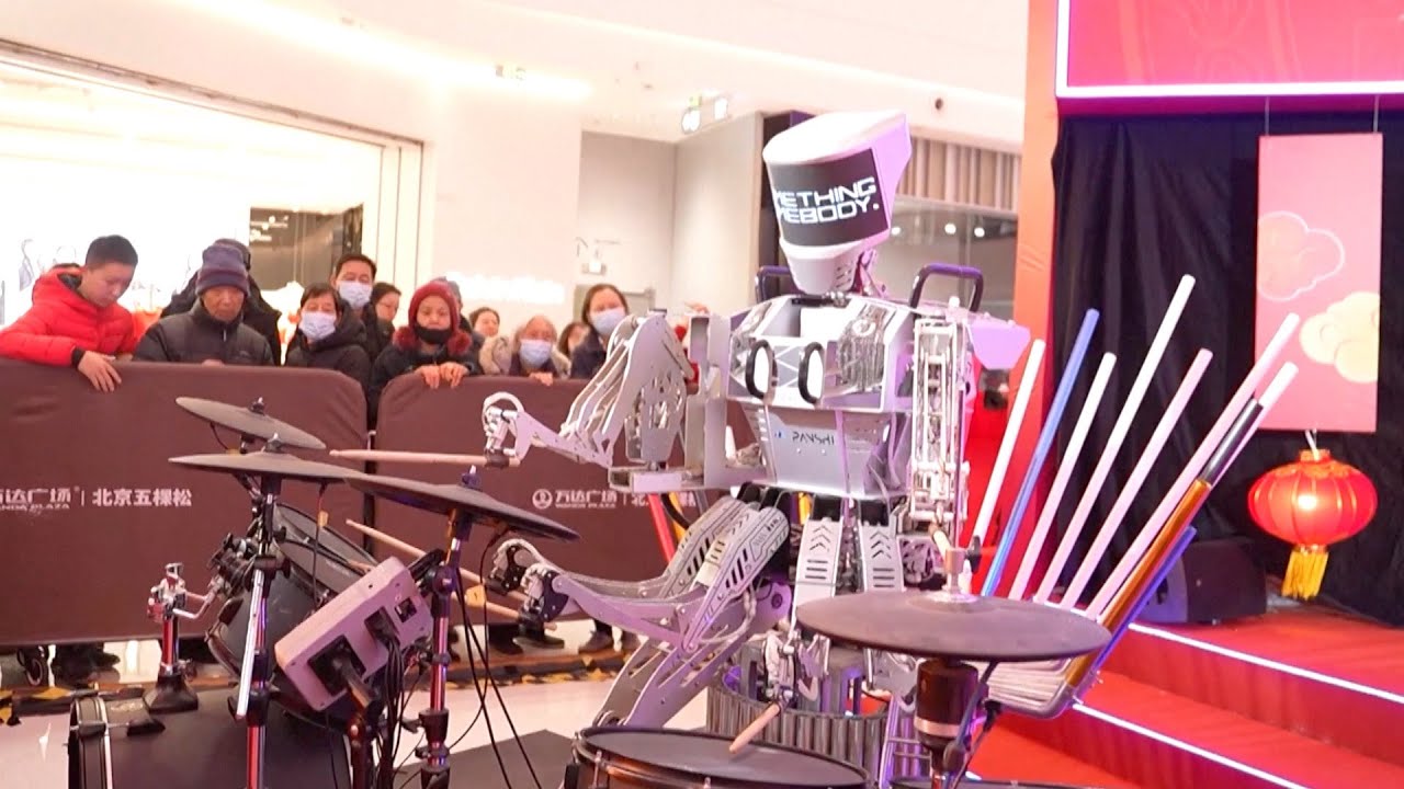 New technology, tradition blend at Spring Festival AI fair in Beijing
