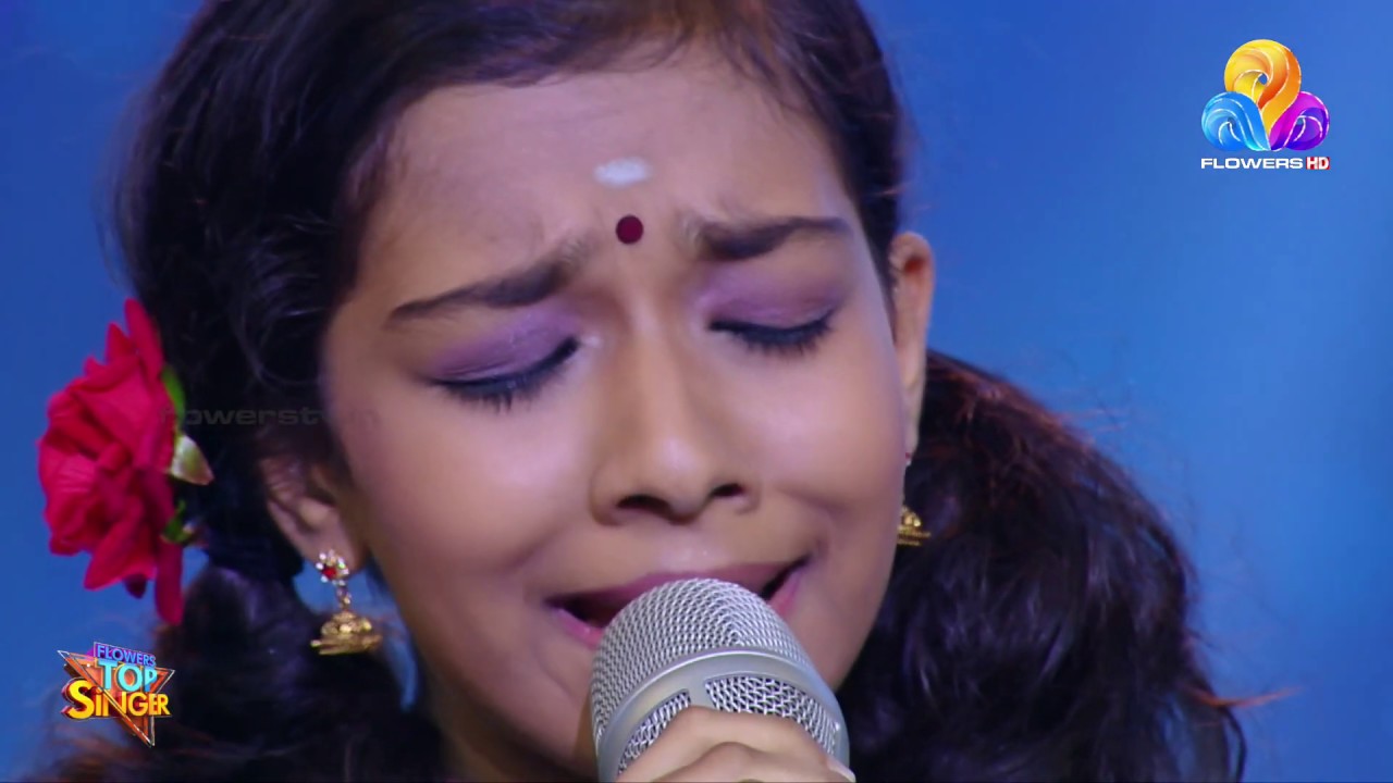 മലയാളികൾ എന്നും കേൾക്കാൻ കൊതിക്കുന്ന മനോഹരഗാനവുമായി ആവണി...