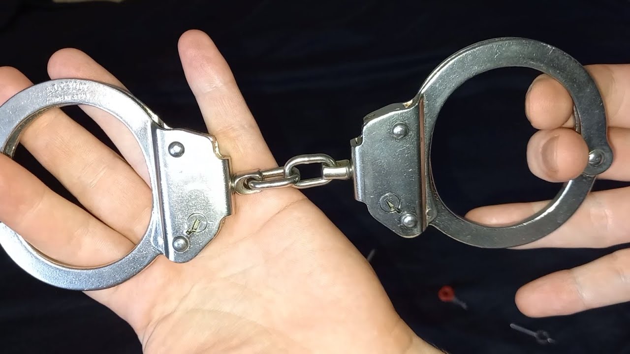 🇪🇸 🔗 Alcyon 15901 High-security transport handcuffs