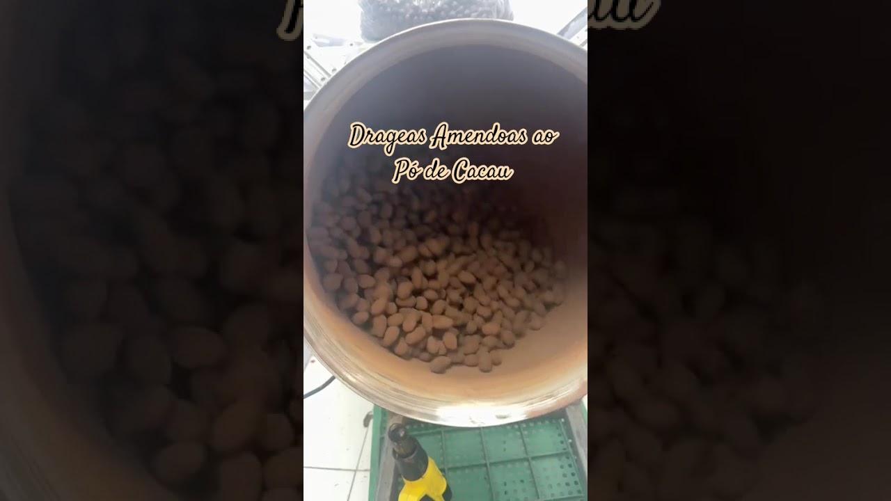 Drageas de Am&ecirc;ndoas ao P&oacute; de Cacau #chocolate #gramado #gramartti # chocolateiro # #chocolatra