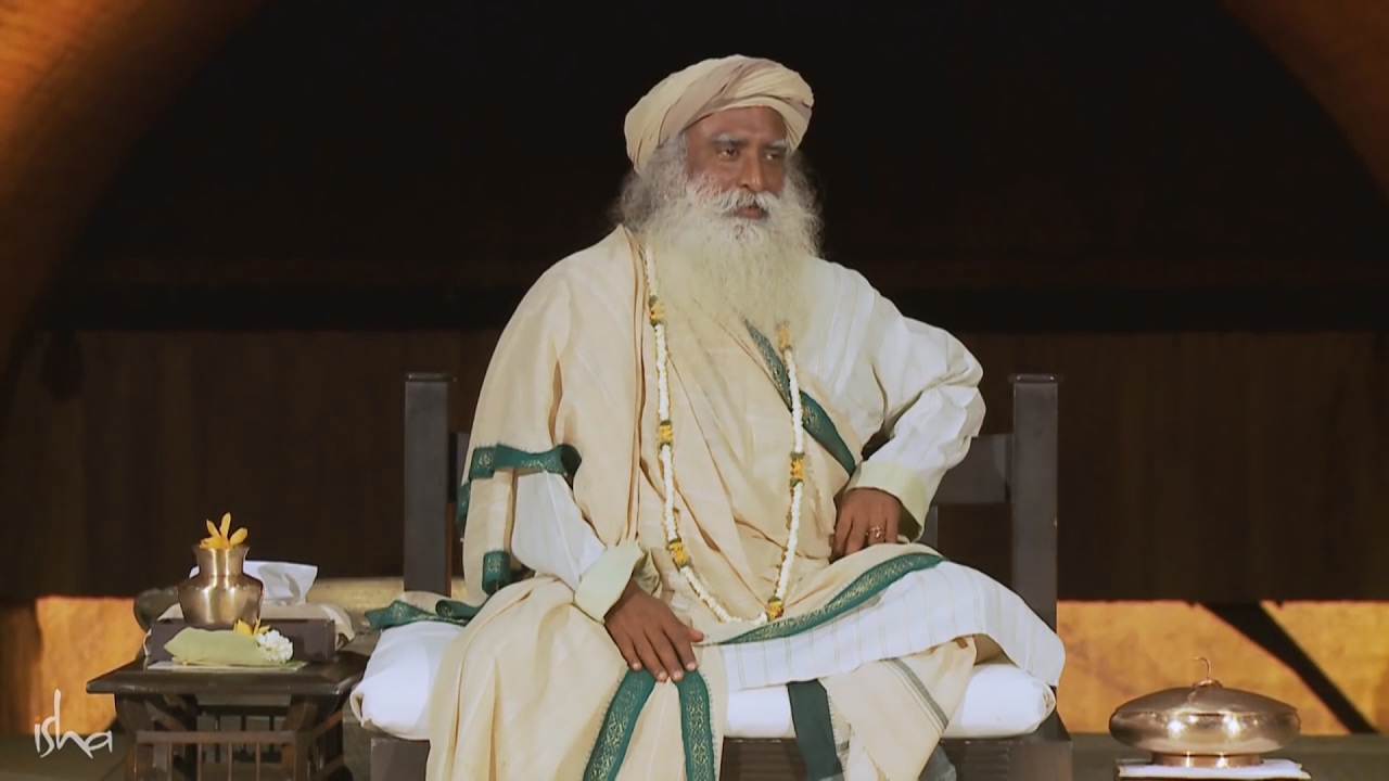 Sadhguru - A Vida Está te Enlouquecendo?