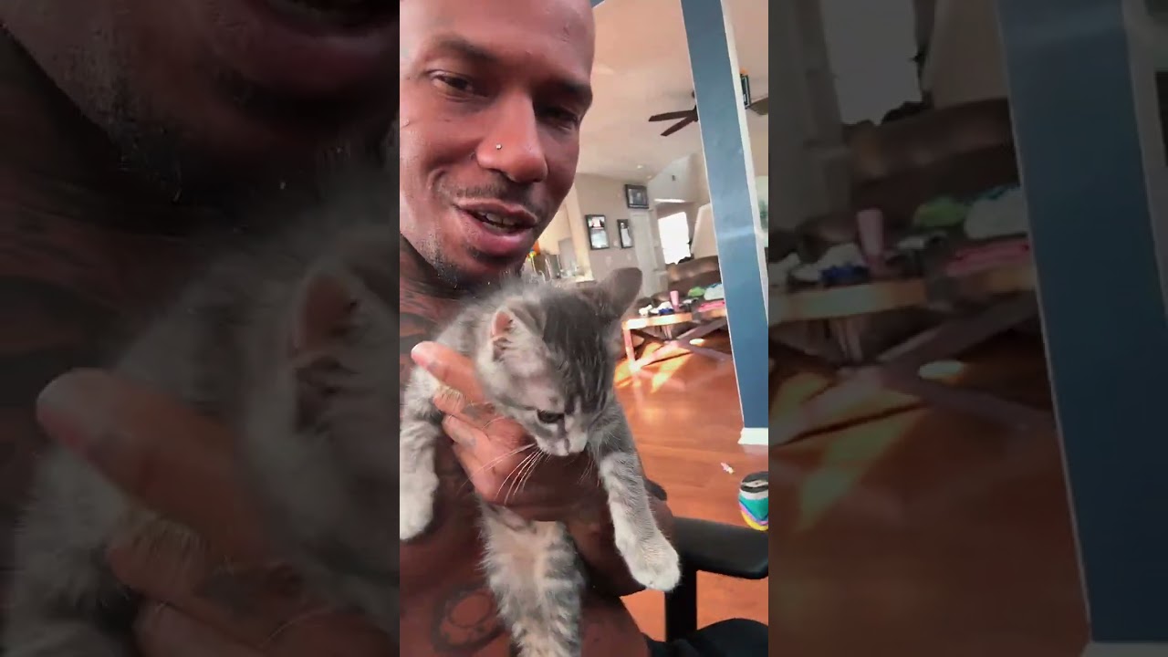 Lex Luger Making a Nuclear Trap Beat 10-12-2025