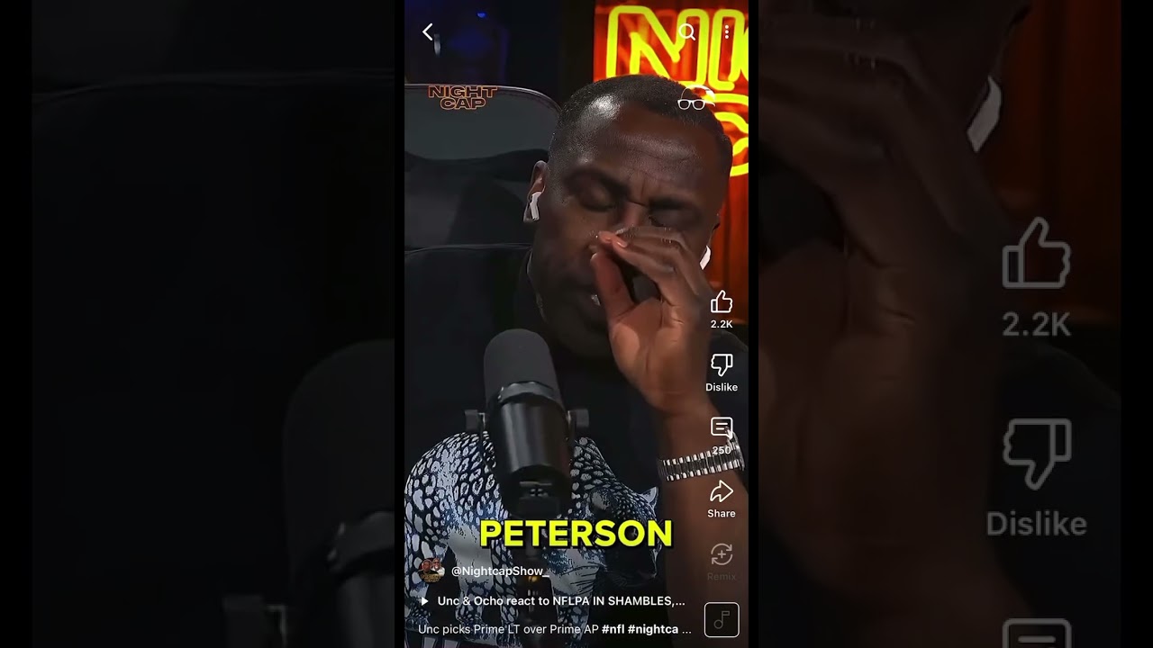 Who&rsquo;s the better running back in their Prime Adrian Peterson or LaDainian Tomlinson❓ #nfl #nightcap