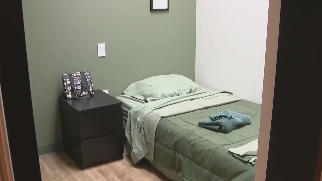 New Rogers Park shelter offers safe haven for single unhoused men