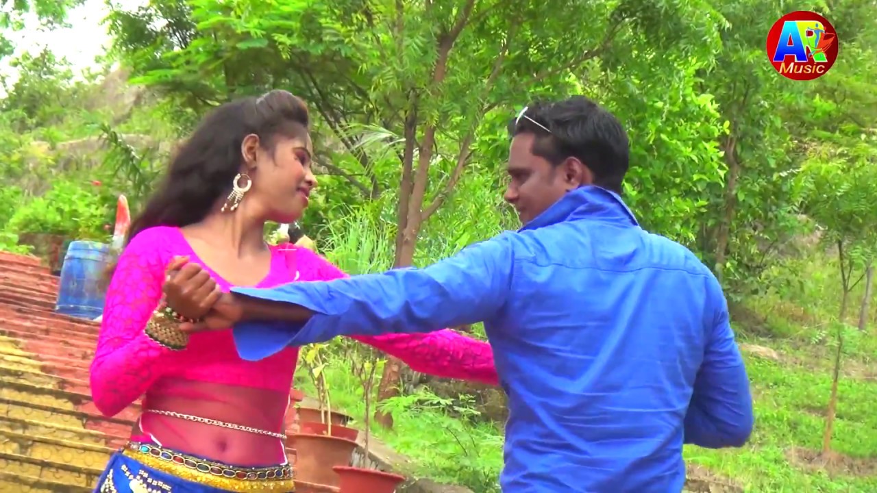Singer Kumar Tannu, Director -  Ravi