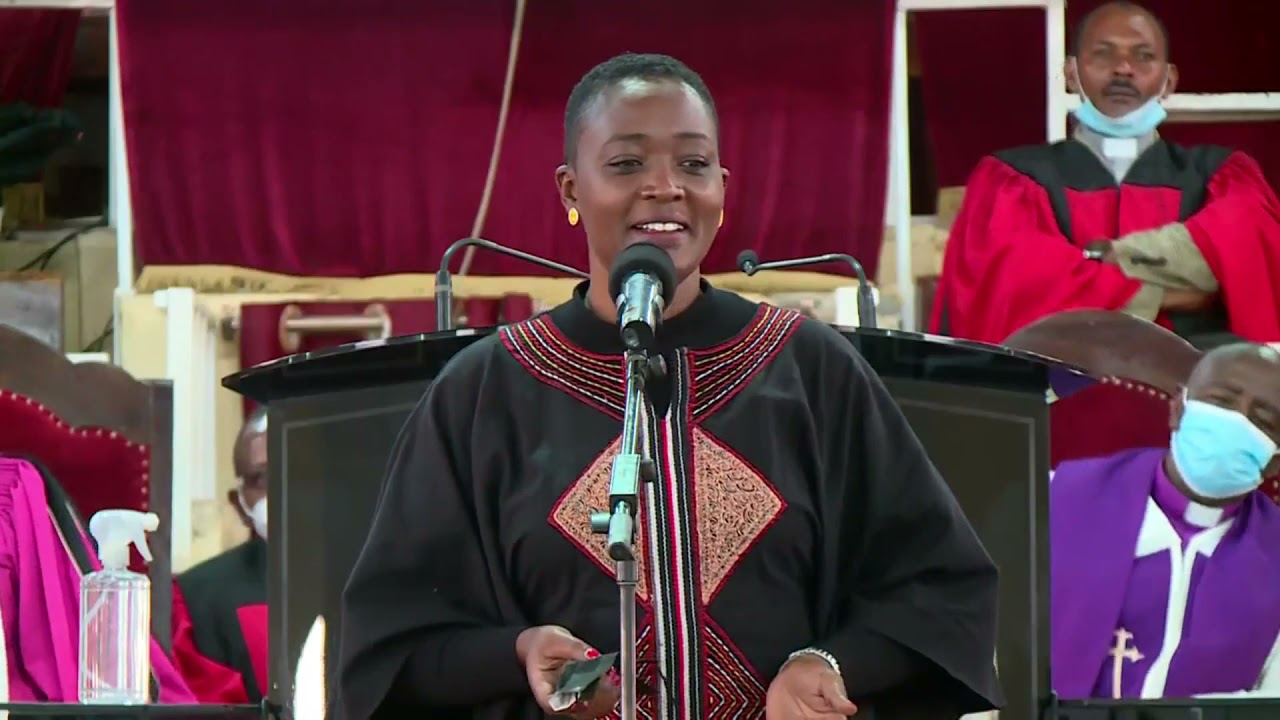 NAROK WOMAN REP SOIPAN TUYA CRACKS UP DP RUTO & OTHERS IN MACHAKOS AS SHE SPEAKS IN CHURCH!!