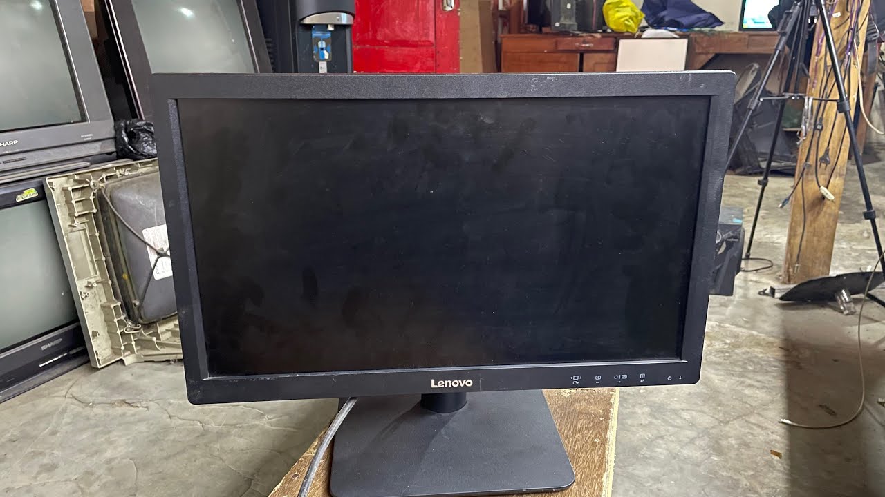 MONITOR LENOVO 19 in rusak MATI TOTAL