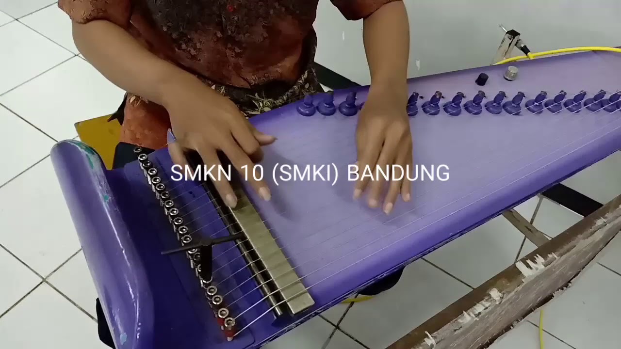 Bikin merinding! Layeutan Suara HARIRING BANDUNG SMKN 10 BANDUNG
