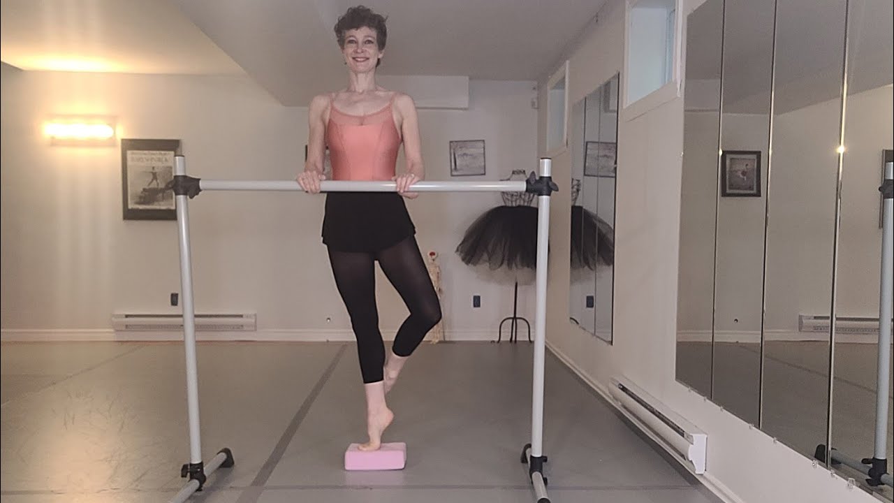 My favourite exercises to strengthen relevés on one leg