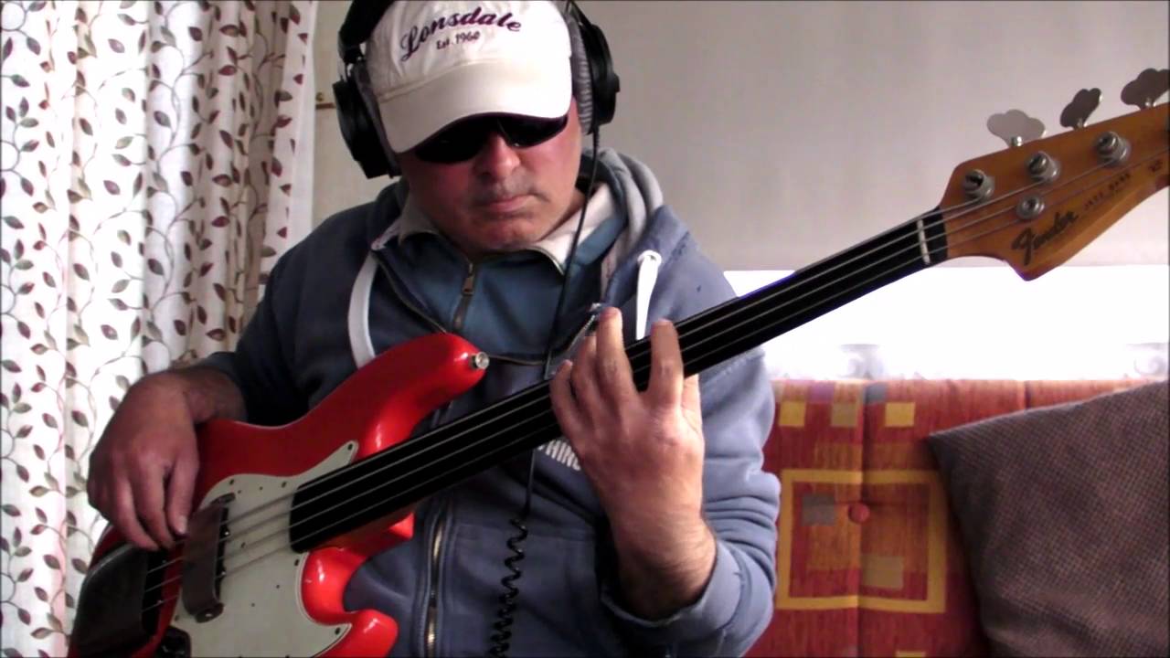 Bridge over troubled water Elvis  on 63 fender jazz Jerry Scheff style